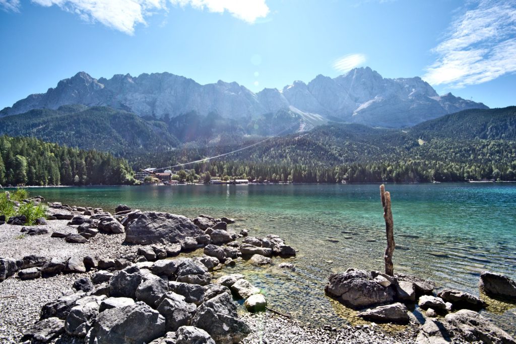 Um den Eibsee und auf die Zugspitze One Man, One Map